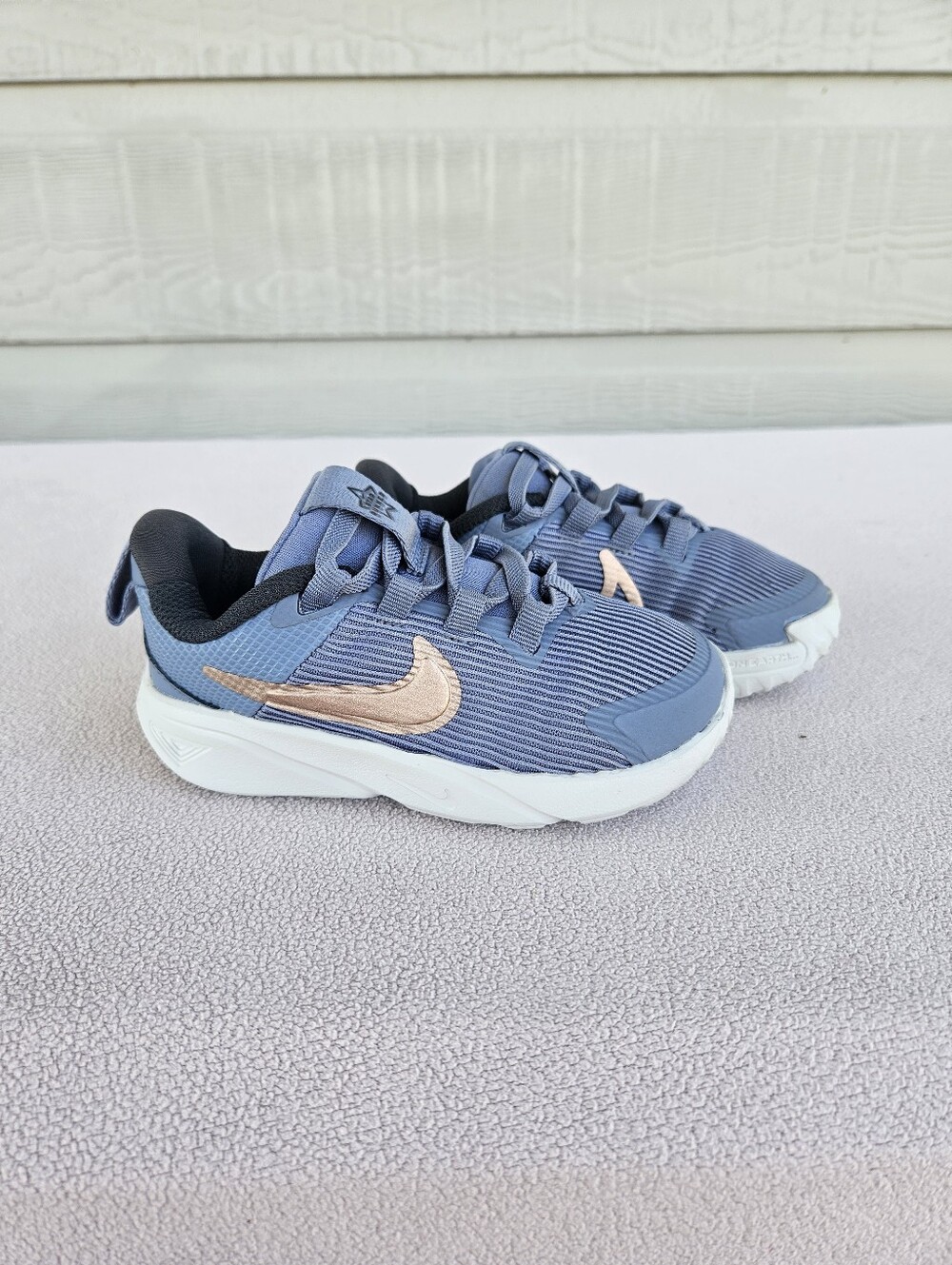 Nike Star Runner 4 Toddler SZ 8C Grey Athletic Sneaker Slip-On DX7616-405